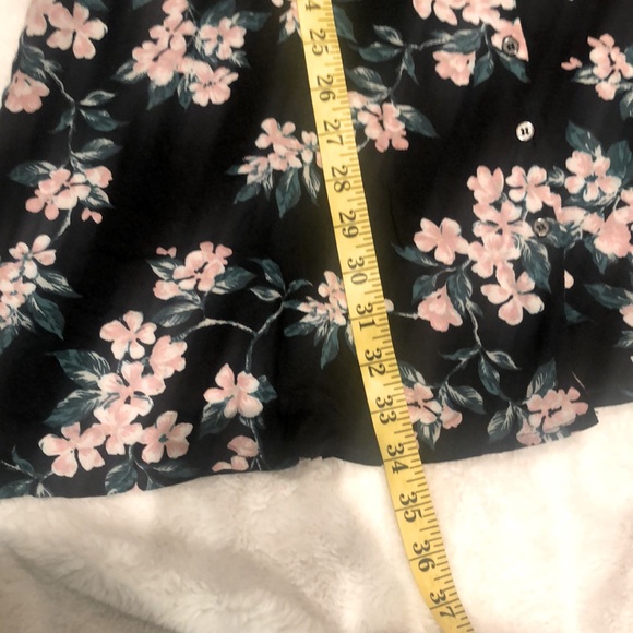 3/25 Summer mini dress V- neck floral center front button short sleeve - Picture 6 of 12